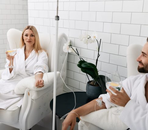 couple getting mobile iv therapy couple, iv therapy, intravenous therapy, mobile IV, home IV